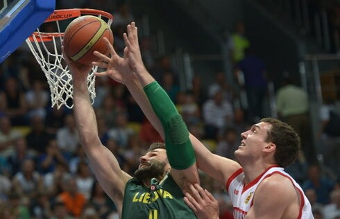 Kleiza prieš Kauną