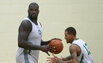 Shaqas ir D.Westas