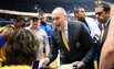 Kurtinaitis duoda nurodymus