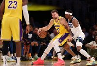L.Dončičius vedė į priekį „Lakers“ (Scanpix nuotr.)