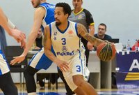 J.Davisas keliasi į LKL
