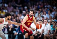 S.Llullas traukiasi (FIBA nuotr.)