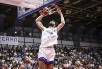 G.Papagiannis fiksavo dvigubą dublį (FIBA Europe nuotr.)