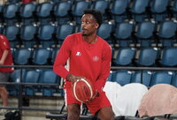 A.Blakeney lieka Tel Avive