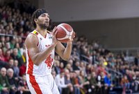 R.Lynchas pasižymi blokais (LKL nuotr.)
