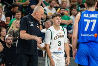 D.Stenionis nesitikėjo žaisti tiek minučių (BNS nuotr.)