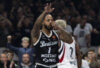 C.Jonesas surengė įspūdingą pasirodymą (Euroleague.net)