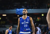 A.Karagiannidis pasirašė sutartį su Pirėjo klubu (FIBA nuotr.)