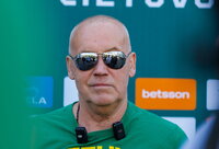R.Kurtinaitis atvyko į stovyklą (BNS nuotr.)