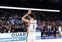 V.Wembanyama rinko dvigubą dublį