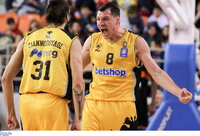 J.Mačiulis lieka AEK gretose