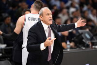 E.Messina svarsto, kaip pratęsti karjerą (Scanpix nuotr.)