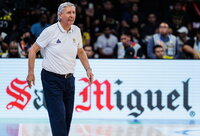 S.Pešičius ir toliau darbuosis rinktinėje (BNS nuotr.)