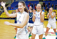M.Kvederavičiūtės metimas buvo įsimintiniausias LMKL antrajame rate Foto: Augustas Didžgalvis)