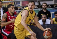 J.Mačiulis nesėkmingai atakavo krepšį (FIBA Europe nuotr.)