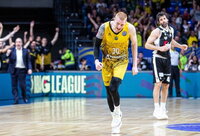 A.White'as surinko 16 naudingumo balų (FIBA Europe nuotr.)