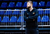 D.Kumelis sėkmingai pradėjo trenerio kelią