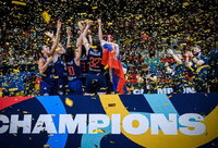 Triumfavo serbės (FIBA nuotr.)