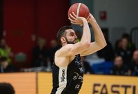 E.Žukauskas pelnė 8 taškus
