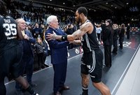 M.Zanetti nesvarsto kitų variantų