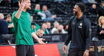 Sabonis, Evansas