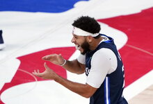 NBA atkrintamosios: „Clippers“ –...