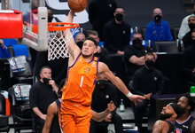 NBA atkrintamosios: „Clippers“ –...