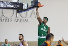 „Gloria Cup“: „Anadolu Efes“ –...