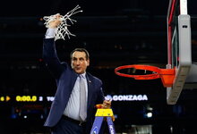NCAA: „Bulldogs“ – „Blue Devils“