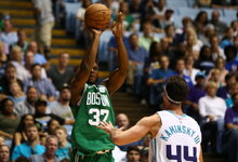 NBA ikisezoninės: „Celtics“ –...
