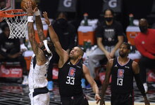 NBA atkrintamosios: „Clippers“ –...