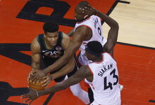 NBA: „Raptors“ – „Bucks“