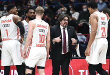 „AX Armani“ – „Bayern“