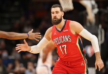 „Suns“ – „Pelicans“