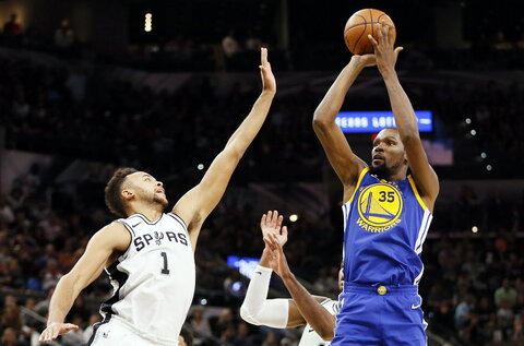 NBA: „Spurs“ – „Warriors“