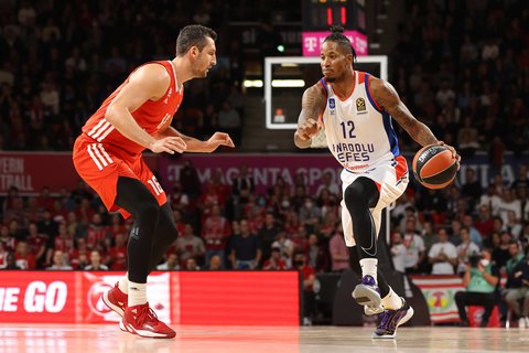 „Bayern“ – „Anadolu Efes“