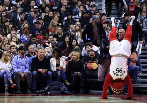 NBA: „Raptors“ – „76ers“