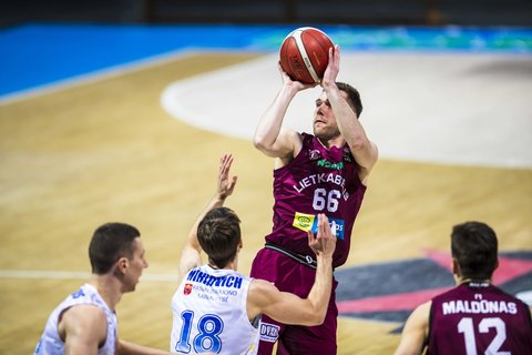 „Lietkabelis“ – „Pieno žvaigždės“