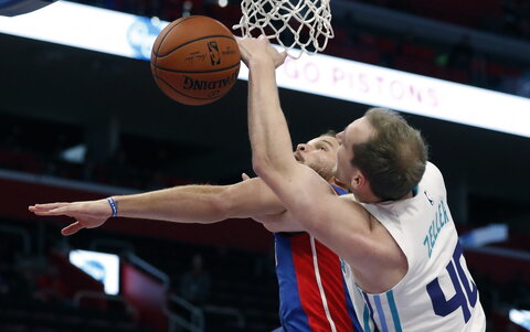 NBA: „Pistons“ – „Hornets“