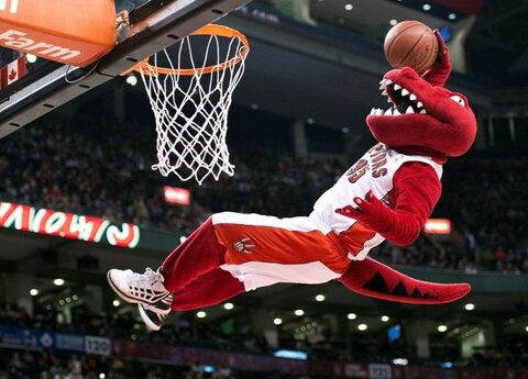 "Raptors" šventė pirmąją sezono pergalę