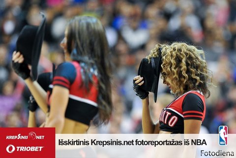 „Raptors“ šokėjos