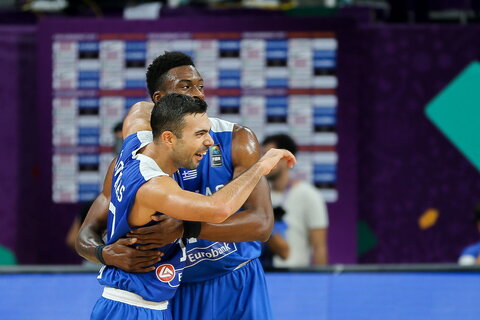 Sloukas
