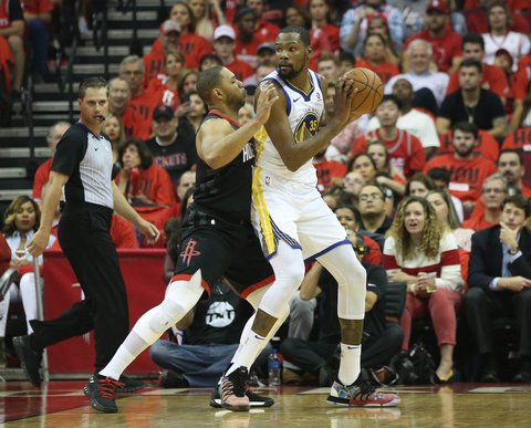 NBA: „Rockets“ – „Warriors“ 