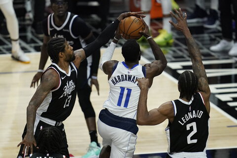 NBA atkrintamosios: „Mavericks“ – „Clippers“