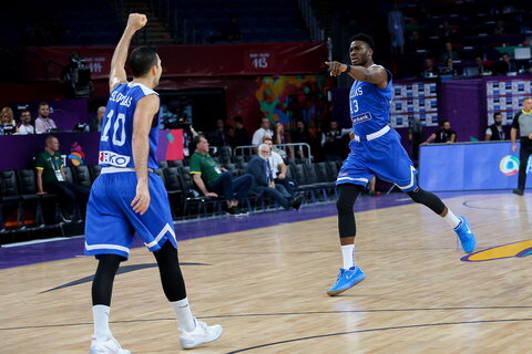 Sloukas