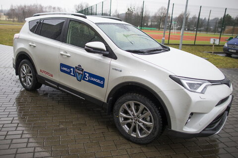 Ballų automobilis