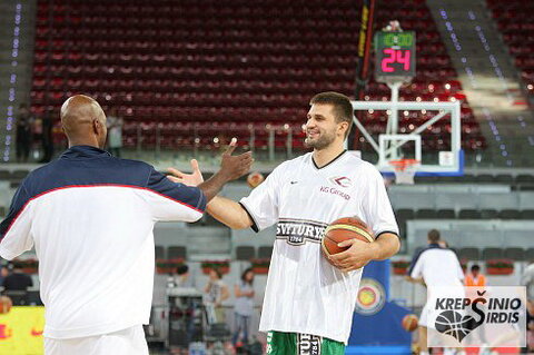 L.Kleiza