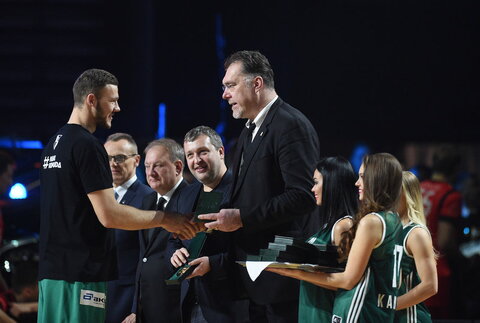 Sajus, Sabonis