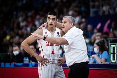 Andronikashvili, Zouros