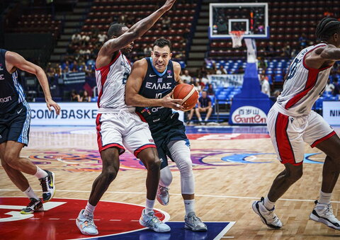 Sloukas